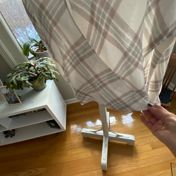 VINCE CROSSOVER PULLOVER BLOUSE - Picture 2 of 5